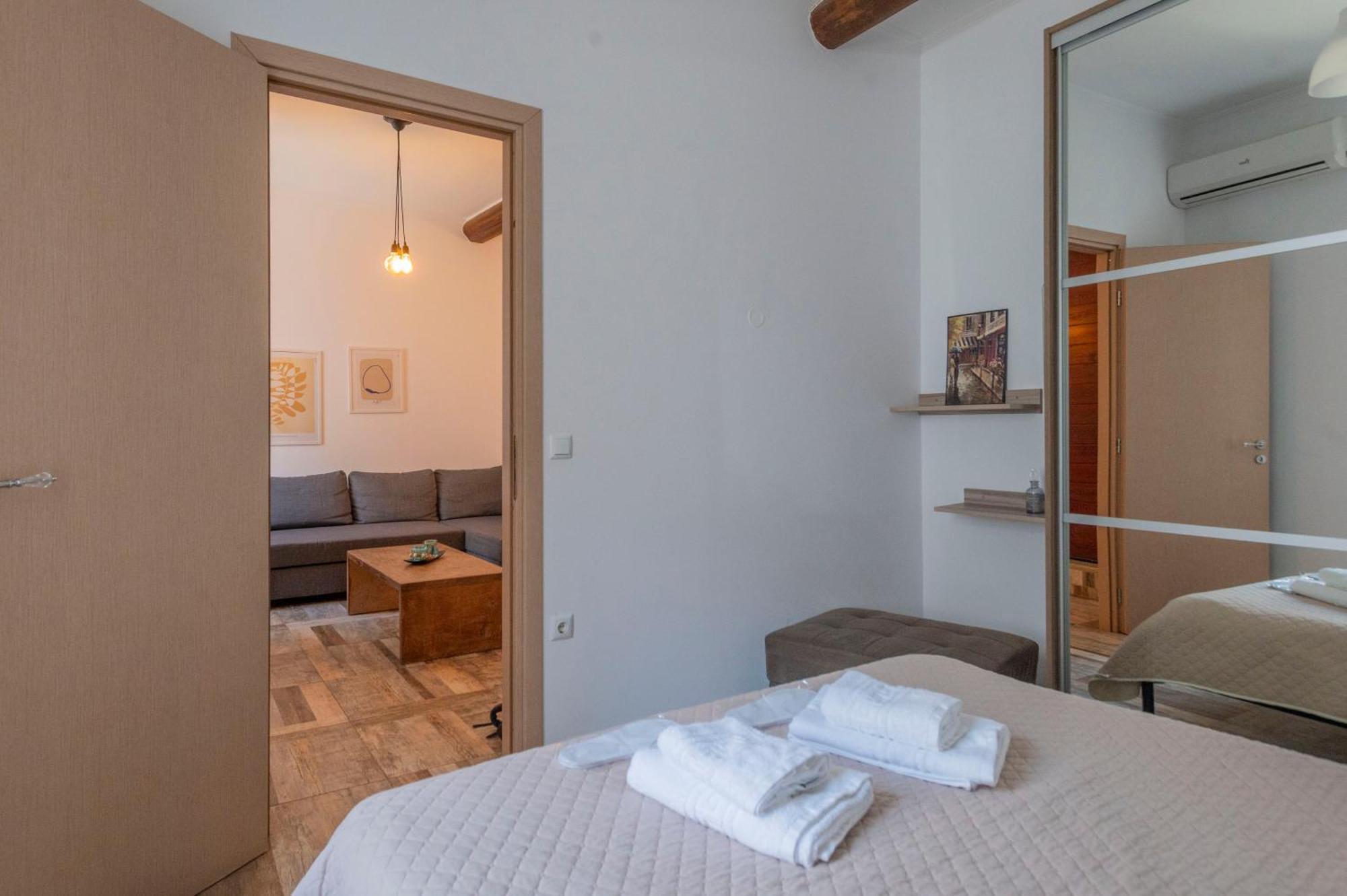 Villa Casa In Piazza à Pylos Extérieur photo