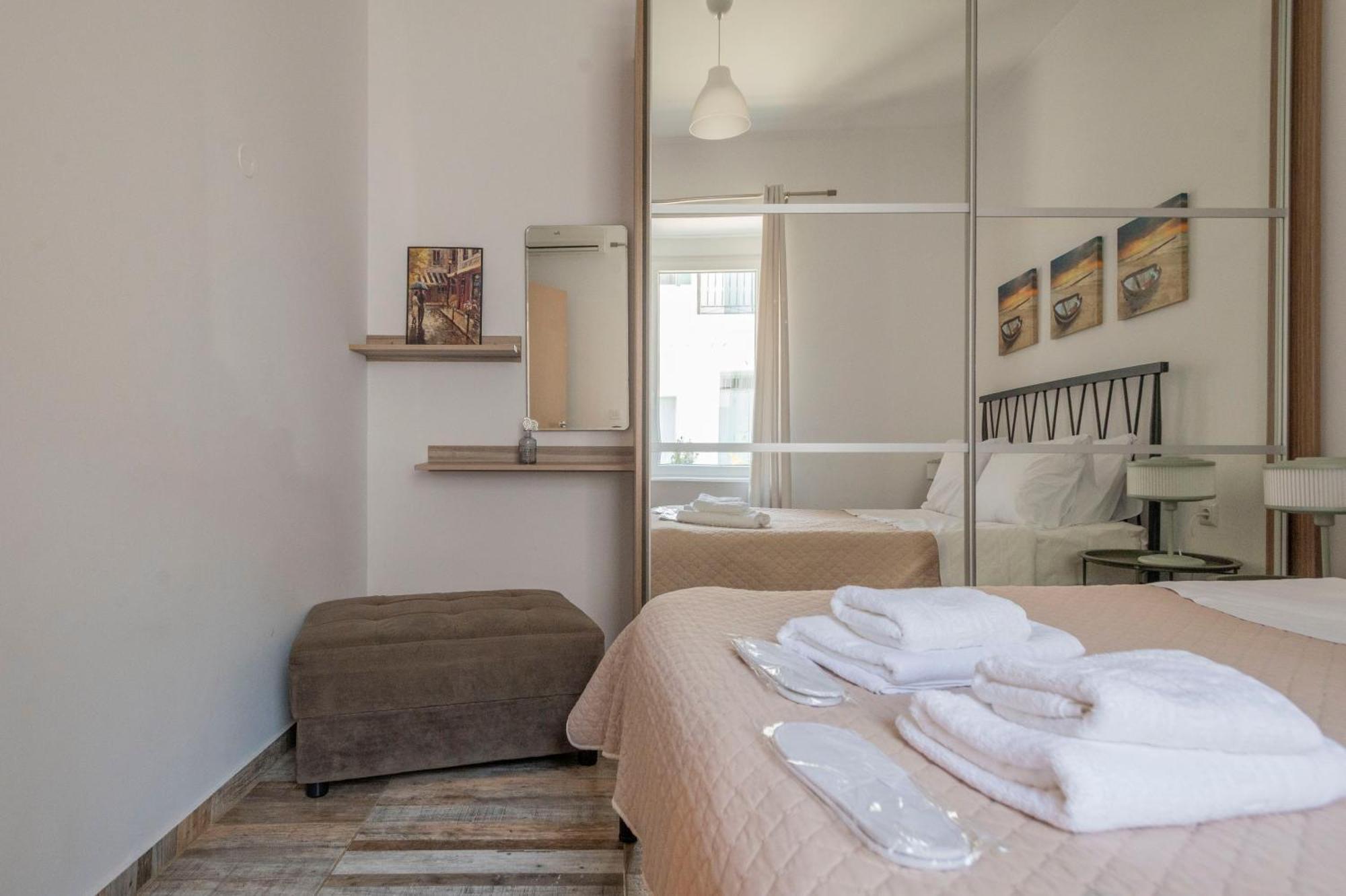Villa Casa In Piazza à Pylos Extérieur photo
